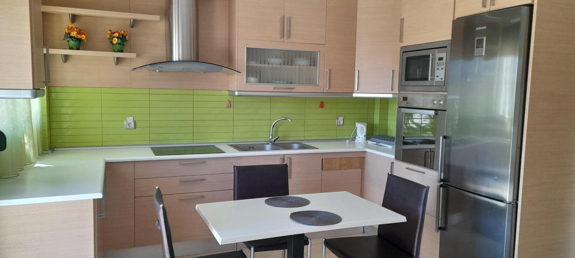 Apartment Ioli *