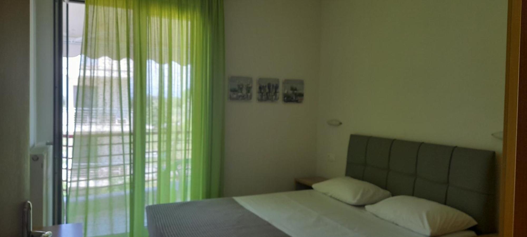 Ioli Apartment *